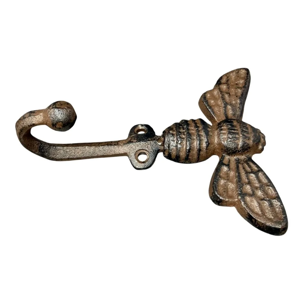 Cast Iron Bee Wall Hook Rustic Farmhouse Cottage Garden Decor Honeybee Bumblebee